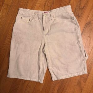 Edikted Women's White Shorts